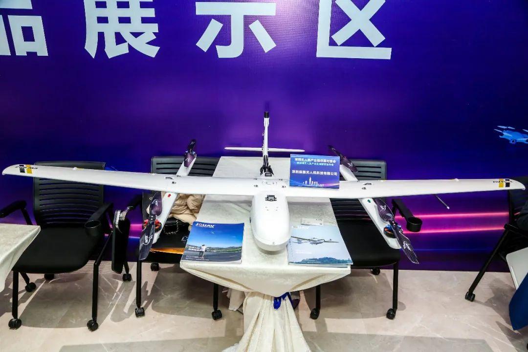 大连海事大学“海陆空潜”智能系统出海开启智能航运新征程